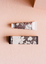 Load image into Gallery viewer, Petit Hand Creme