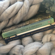 Load image into Gallery viewer, Chunky knit throw blanket