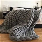 Chunky knit throw blanket