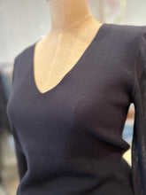 Load image into Gallery viewer, Sleek Black Pullover