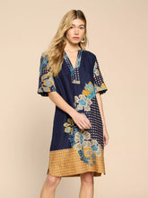 Load image into Gallery viewer, June Linen Shift Dress