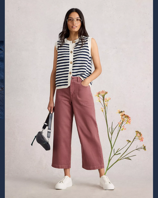 Knit vest with buttons