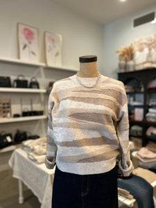 Pullover with stripe detail